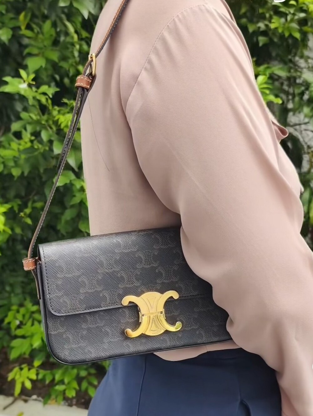 MSRP$3,295 Brand New CELINE SHOULDER BAG CLAUDE IN TRIOMPHE CANVAS & CALFSKIN